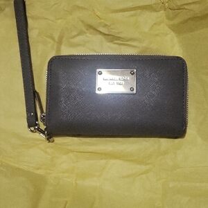 Michael Kors Black Wristlet Wallet
